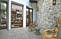 The-Malibu-Ocean-Front-Estate-Luxury-living-for-39950000.00